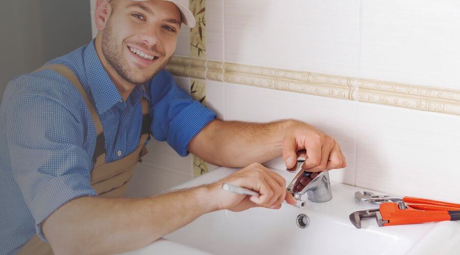 Handle or spout repair in Clarks Hill, IN